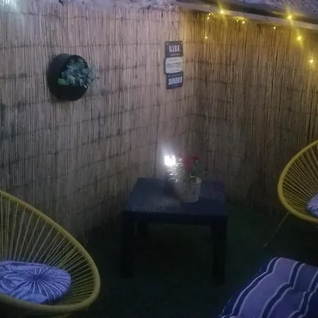 Chambre D'Hote La Petite Maison Du Puits Bollène Exterior foto