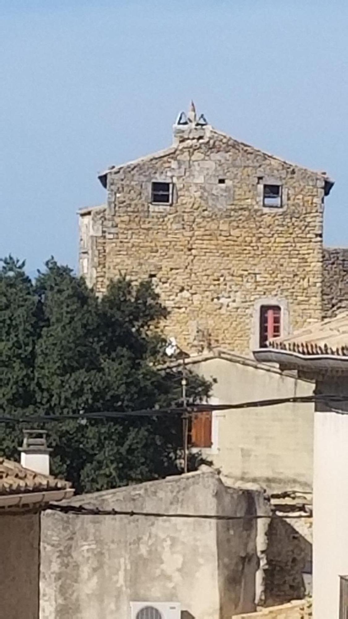 D'hote La Petite Maison Du Puits Homestay *
